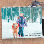 Título Personalizado do Calendário de Fotografias<br><div class="desc">Crie seu próprio calendário fotográfico com 13 fotos da sua família favorita. O modelo está pronto para que você adicione uma foto ao cobrir frontal, assim como seu título personalizado, como seu nome de família e o ano. As suas 12 fotografias restantes serão apresentadas uma por página - dando-lhe uma...</div>