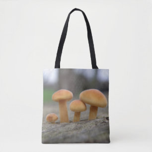 Toadstools das ferramentas pequenas Macro Tote Bag