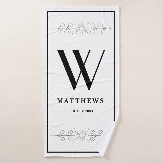 Toalha branca e preta (Toalha de Banho)