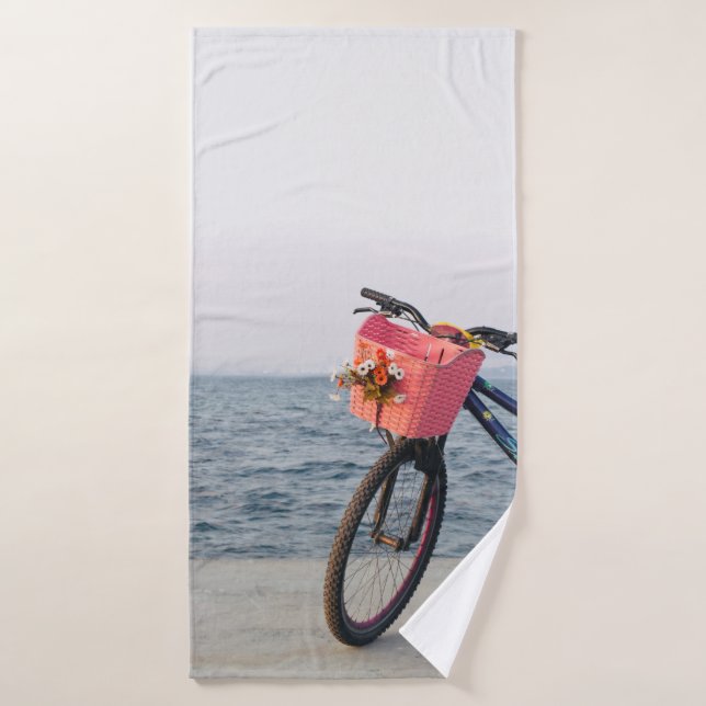 Toalha De Banho Bicicleta negra e azul com cesto (Toalha de Banho)
