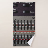Botões em um mixer de som em um estúdio de gravaçã