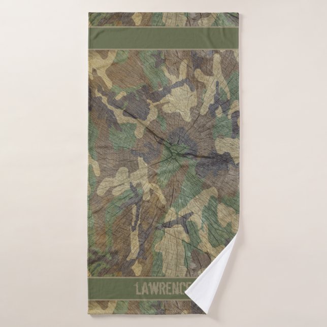 Toalha De Banho Camo Green e Brown Wood Logs Effect Camouflage (Toalha de Banho)