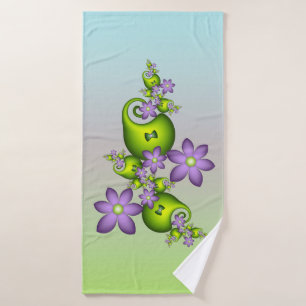 Toalha De Banho Fantasia Floral Flores Lilás Formas Verdes Fractal