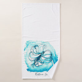 Toalha De Banho Lily Art White e Teto Flor Floral Modelo