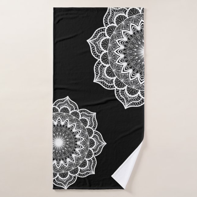Toalha De Banho Mandala Branco em Fundo Preto (Toalha de Banho)
