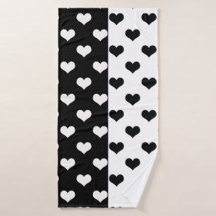 Toalha De Banho Padrão de Coração de Amor Branco Negro
