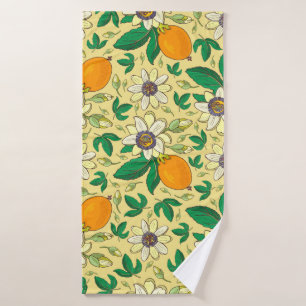 Toalha De Banho Passionflower (passiflora, fruta de paixão) sobre