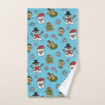 Toalha de Mão de Natal Engraçado<br><div class="desc">Torne a sua mão de férias um pouco mais divertida. Esta toalha apresenta nosso boneco de neve mágico favorito e Papai Noel olhando entusiasmadamente para um homem saboroso e nervoso, com uma rena e um elfo bobo. Esta lista é para uma toalha de mão, mas pode ser feita em mais...</div>