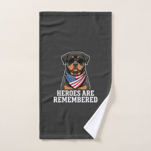 Toalha De Mão Desenho Vetorial de Cão Herói Rottweiler Patriota