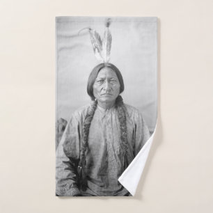 Toalha De Mão Ícone Indígena Americano: Líder Lakota Touro Senta
