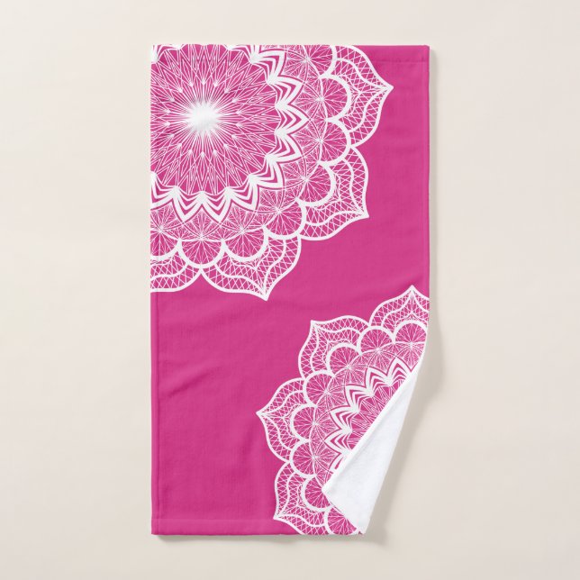 Toalha De Mão Mandala Branco em Fundo Rosa (Toalha de mão)