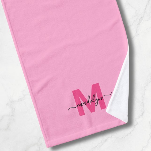 Toalha De Mão Monograma de Nome em Letra Rosa Feminina (Girly Pink Script Name Monogram Hand Towel)