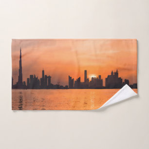 Toalha De Mão Sunset sobre uma cidade litorânea - aquarela
