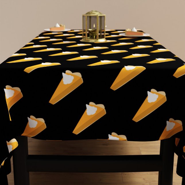 Toalha De Mesa Ação de Graças Pumpkin Pie Patterno Preto e Laranj (Fun pumpkin pie pattern tablecloth perfect for Thanksgiving or any celebration featuring pumpkin pie)