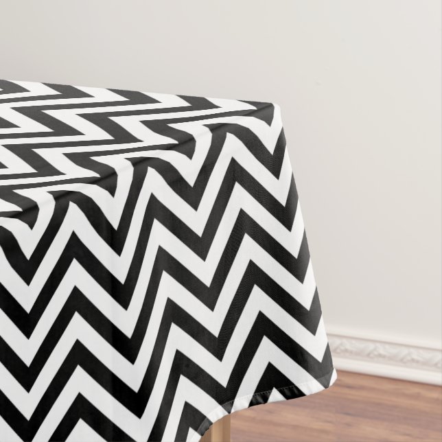 Toalha De Mesa Chevrons Pretos e Brancos (Posição Original)