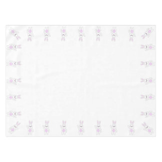 Toalha De Mesa Coelho. Branco e rosa