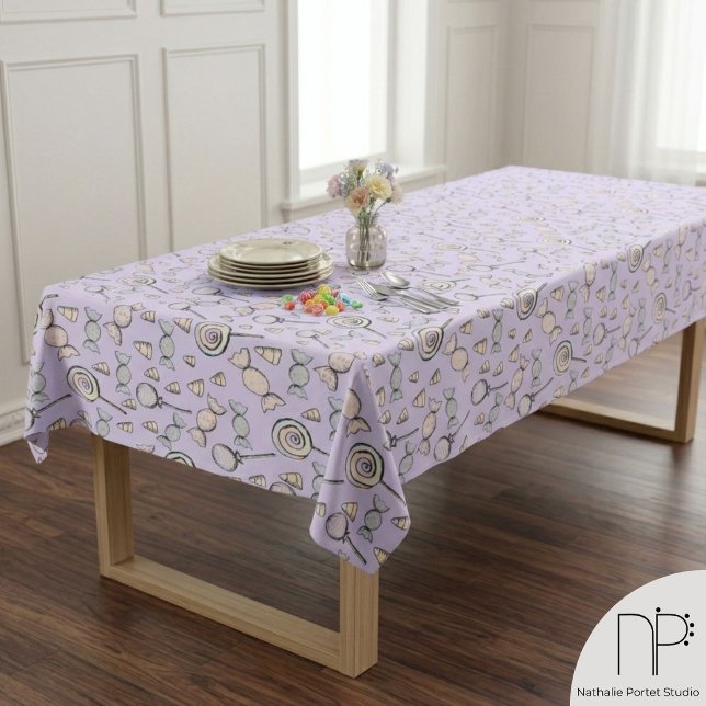 Toalha de Mesa de Festa Tema Doce de Bala (Hand drawn candy theme party tablecloth for a sweet birthday or baby shower celebration)