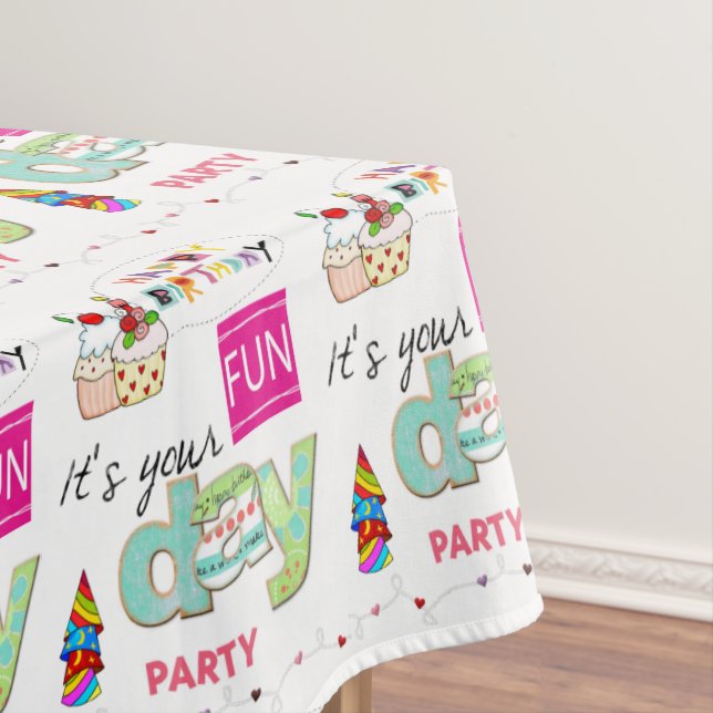 Toalha De Mesa Feliz Aniversário FUN Cupcake Tablecloth (Posição Original)