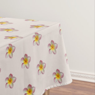 Toalha De Mesa Flores de Plumeria Rosa Elegante sobre Bege Champa