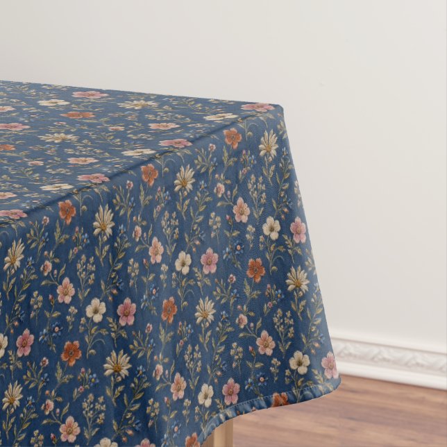 Toalha De Mesa Flores silvestres simples bordadas em fundo de jea (Posição Original)