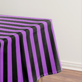 Toalha De Mesa Halloween Veneno Roxo e Preto