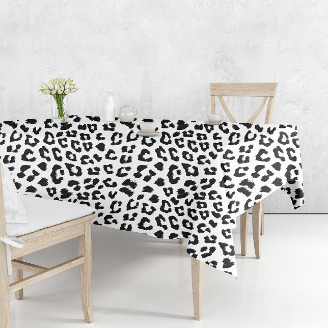 Toalha De Mesa Impressão Leopardo Preto e Branco (Leopard Print Black and White Tablecloth by Looly Elzayat
)