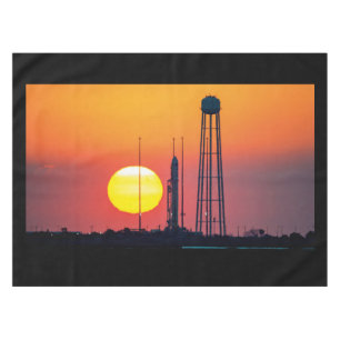 Toalha De Mesa Lançamento do Foguete Antares da NASA ao Nascer do