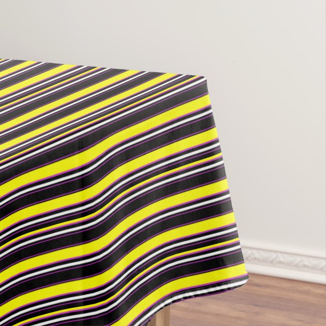 Toalha De Mesa Listras brancas e pretas (Posição Original)