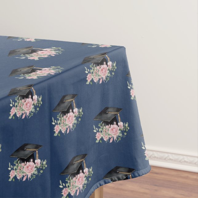 Toalha De Mesa Modern Pink Roses Black Grad Cap Graduation (Posição Original)