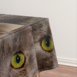 Toalha De Mesa "Ouro Whiskers: Um Gatinho castanho em Pintura de 