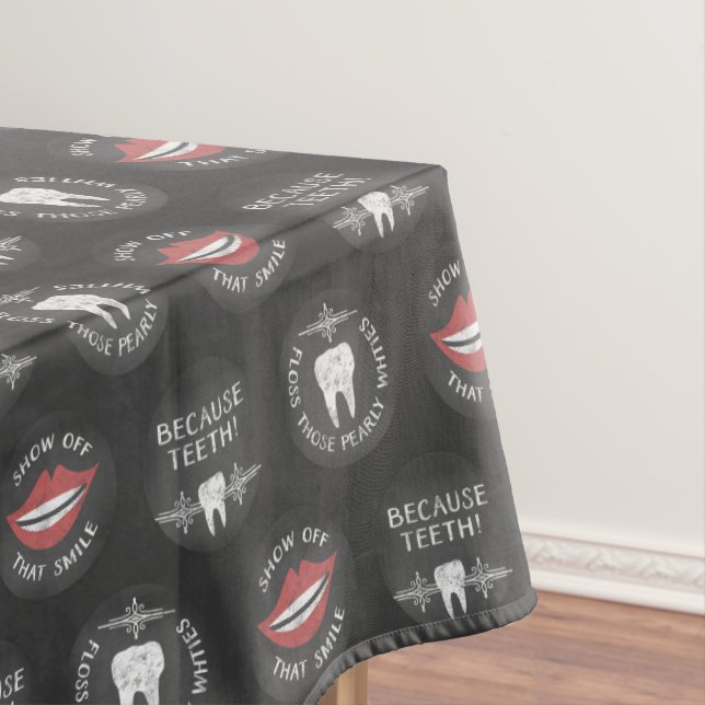 Toalha De Mesa Padrão Dentista Engraçado - Higienista Dental Boni (Posição Original)