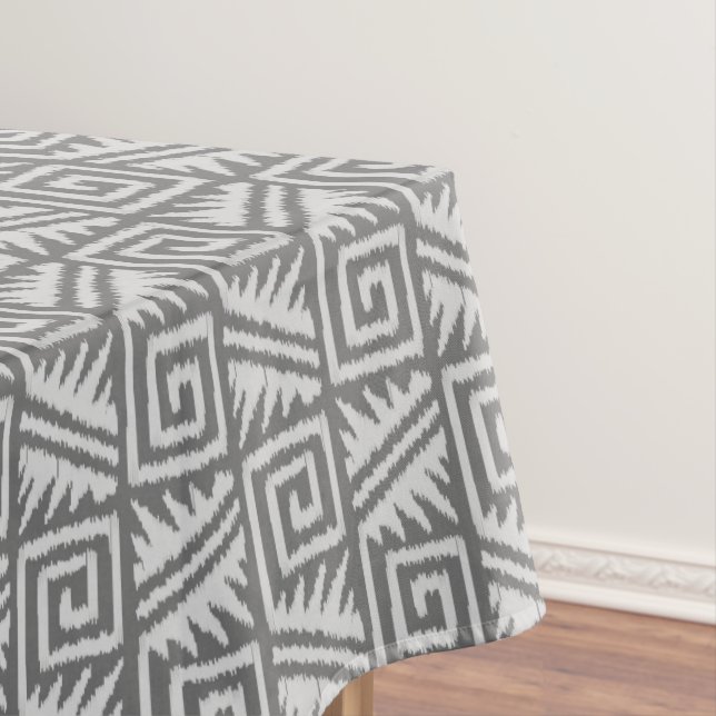 Toalha De Mesa Padrão Ikat Aztec - Sombras de Cinza / Cinza (Posição Original)
