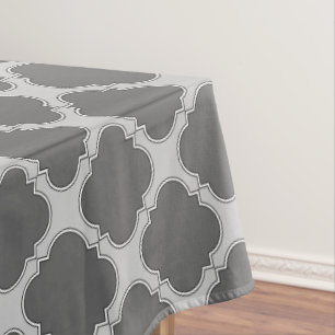 Toalha De Mesa Quatrefoil em tons de cinza