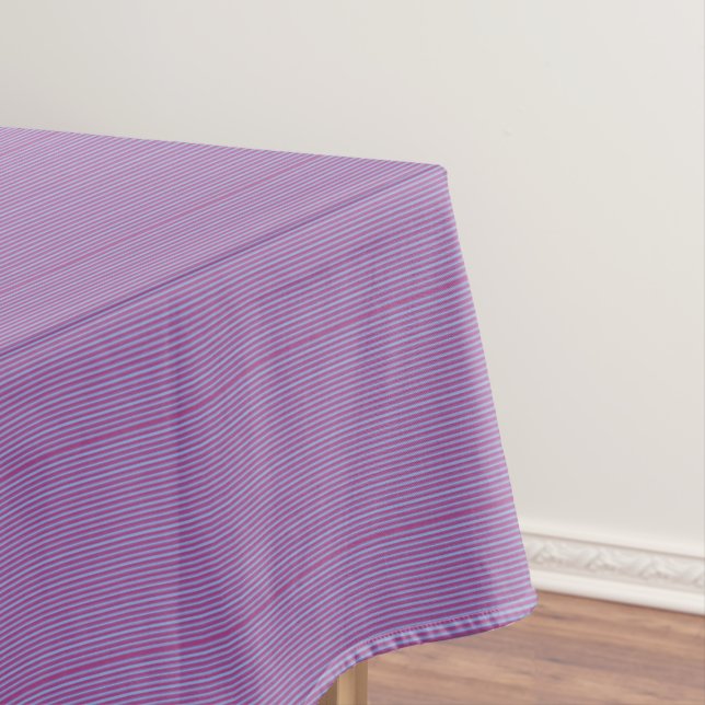 Toalha de Mesa Roxa com Design de Listras Finas (Posição Original)