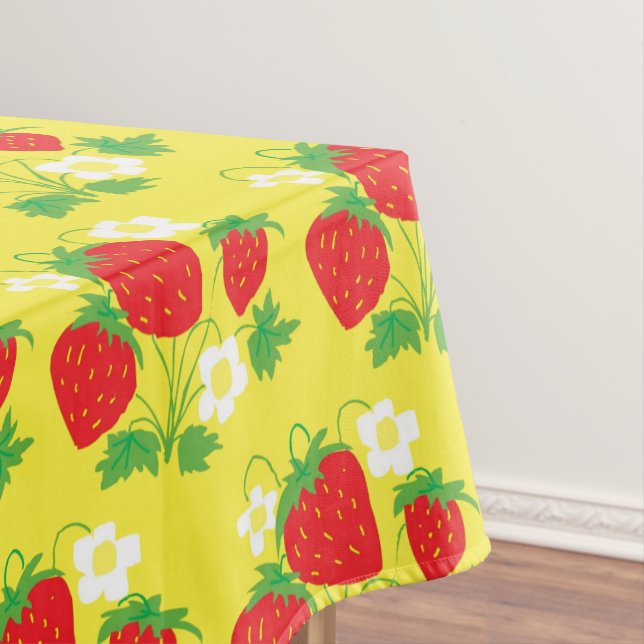 Toalha De Mesa Strawberry and Flower Yellow Pattern (Posição Original)