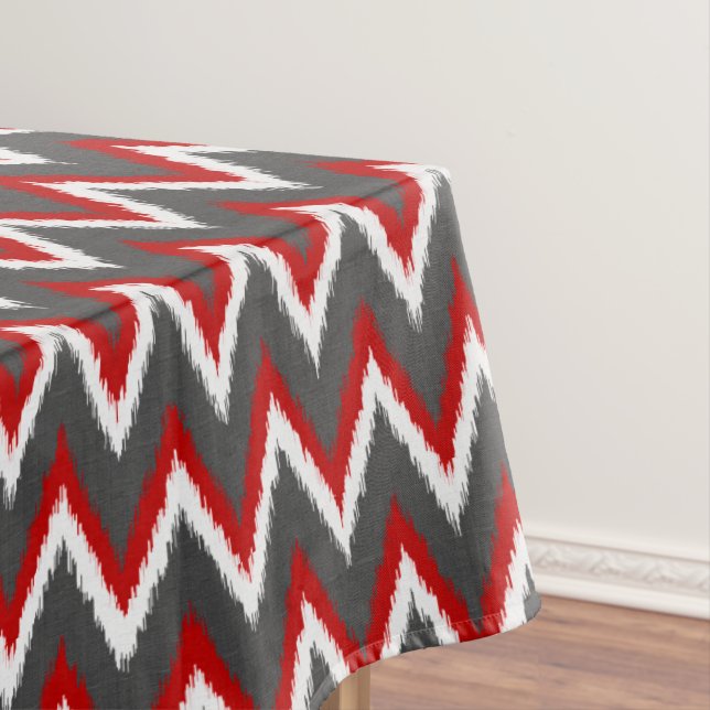 Toalha De Mesa Stripes Ikat Chevron - Vermelho, Branco e Cinzas / (Posição Original)