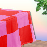 Toalha De Mesa Vermelhos e Rosa Neon Checkerboard Vintage<br><div class="desc">Quadro de verificação fino cor-de-rosa e vermelho | Vintage | Clássico | Evolução | NA MODA | Moda | Mínimo</div>