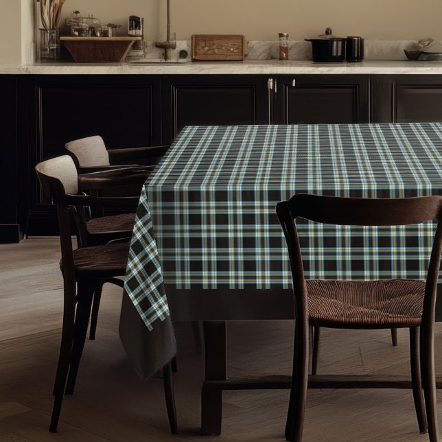 Toalha De Mesa Xadrez Cozy Tablecloth - Presente para seu Espaço  (Cozy Plaid Tablecloth – Gift for His Rustic Space)