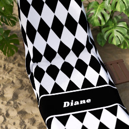 Toalha De Praia Black and White Diamond Pattern Personalized