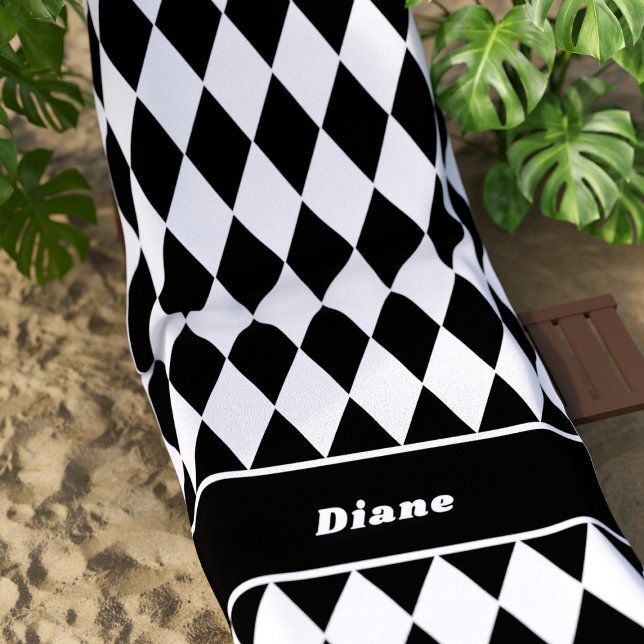 Toalha De Praia Black and White Diamond Pattern Personalized (A fun black and white diamond checkered pattern beach towel with space for your name)