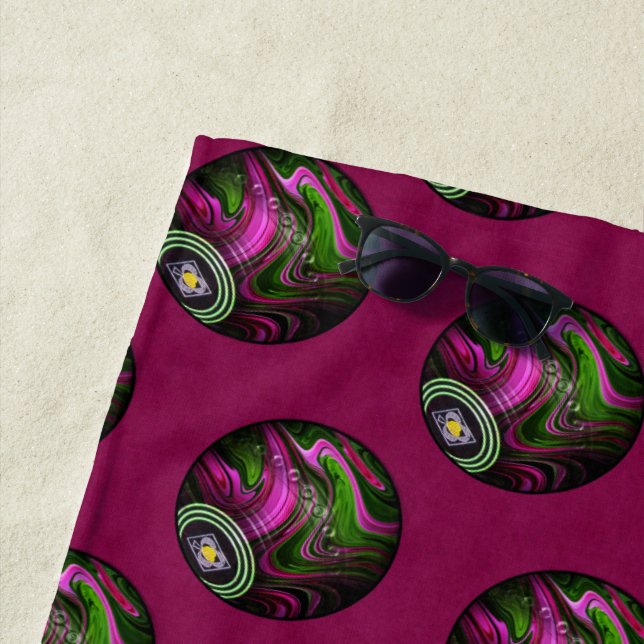 Toalha De Praia Bolinhos de Lâmpada Magenta Quente, Torre de Praia (In Situ)