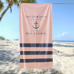 Toalha De Praia Casa da Praia da Família de Âncoras de Salmão de E<br><div class="desc">A toalha de praia náutica apresenta uma âncora de barco de estilo costeiro e uma design de listras. Personalize o texto personalizado com um sobrenome familiar e uma casa de praia (ou outro título) com o ano estabelecido e o local. Esquema de cor azul-marinho e salmão-enfumaçado.</div>