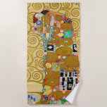 Toalha De Praia Casal Gustav Klimt Fulfillment Nouveau<br><div class="desc">Gustav Klimt,  Fulfillment 1910-1911 Art Nouveau Casal com a assinatura do design de giro Klimt e bela pintura a ouro.</div>