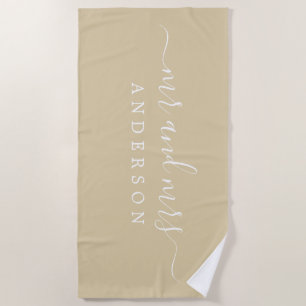 Toalha De Praia Chic Newlywn Sr. Beige Sand Monogrammed
