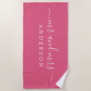 Toalha De Praia Chic Newlywn Sr. Hot Pink Monogrammed