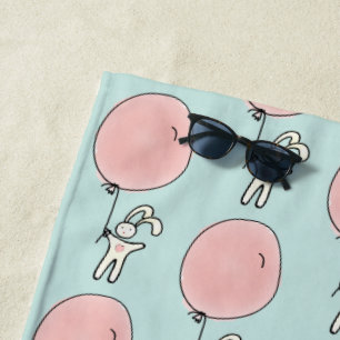 Toalha De Praia Coelhinho bonito segurando um balão