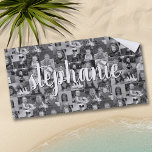 Toalha De Praia Colagem de fotos do Instagram - Até 16 fotos<br><div class="desc">Um design com fundo básico. Use até dezesseis fotos quadradas para criar um presente exclusivo e pessoal. Se precisar ajustar as fotos,  clique na ferramenta personalizar para fazer alterações.</div>