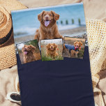 Toalha De Praia Colagem de Fotos Personalizada Pet 4 do Na moda DO<br><div class="desc">Celebre o seu melhor amigo com uma toalha de praia de colagem de fotos de cães. Esta toalha de colagem fotográfica única é o presente perfeito para si mesmo, para a família ou para os amigos. Personalize com quatro fotos de seu cachorro favorito. Personalizar com o nome. Veja 'personalizar este...</div>