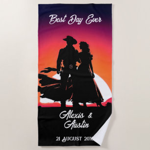 Toalha De Praia Cowboy e noiva no casamento do sol
