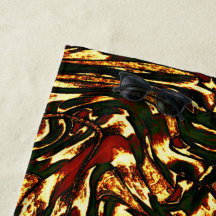 Curvas castanho-avermelhadas e amarelas malhadas